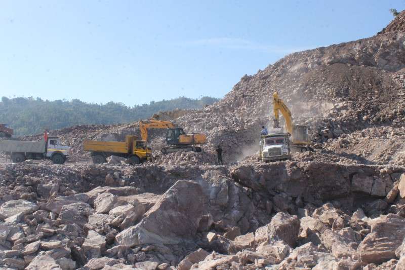 Excavators extracting limestone from a mine at Khanidanda of Dudhauli Municipality, Sindhuli in this recent photo. Around 400 tippers transport limestone from this mine to Mirchaiya-based Maruti Cement Industry on a daily basis. Photo: Ajay Kumar Sah/NBA
	
