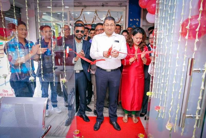 Representatives of Smart Cell inaugurating a new smart center at Arbind Complex in New Road, Pokhara on April 30. Photo: Smart Cell
