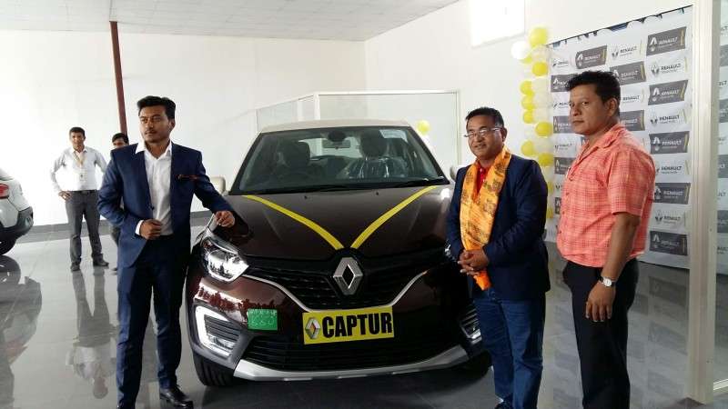 Visitors pose for a photo at Renault's showroom in Pokhara. The sale of Renault Capture has started in Pokhara beginning from Wednesday. Photo: Surendra Poudel/NBA
