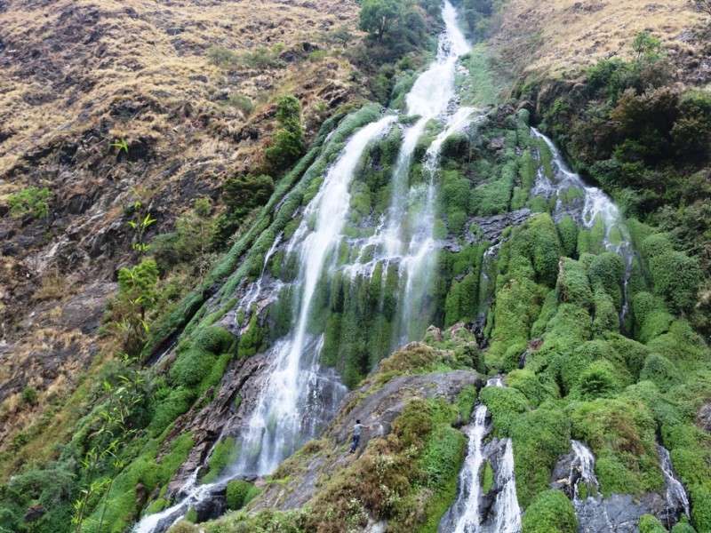 Narchyang Waterfall Draws Attention of Tourists