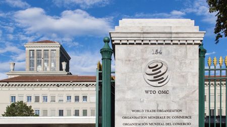 WTO Eyes Global Trade Rebound but Warns of Risks due to Geopolitical Tensions